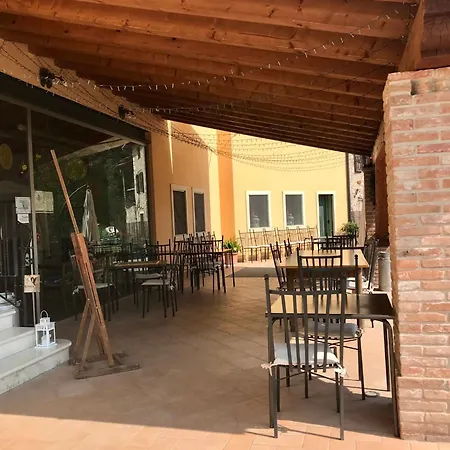 Agri-Alloggio Le Poscole Al Canton Castelgomberto Exterior foto
