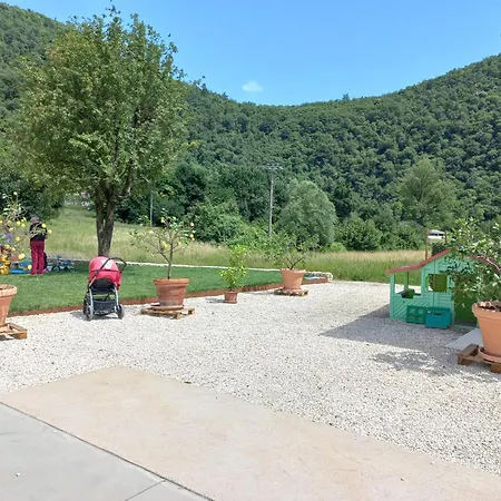 Agri-Alloggio Le Poscole Al Canton Castelgomberto Exterior foto