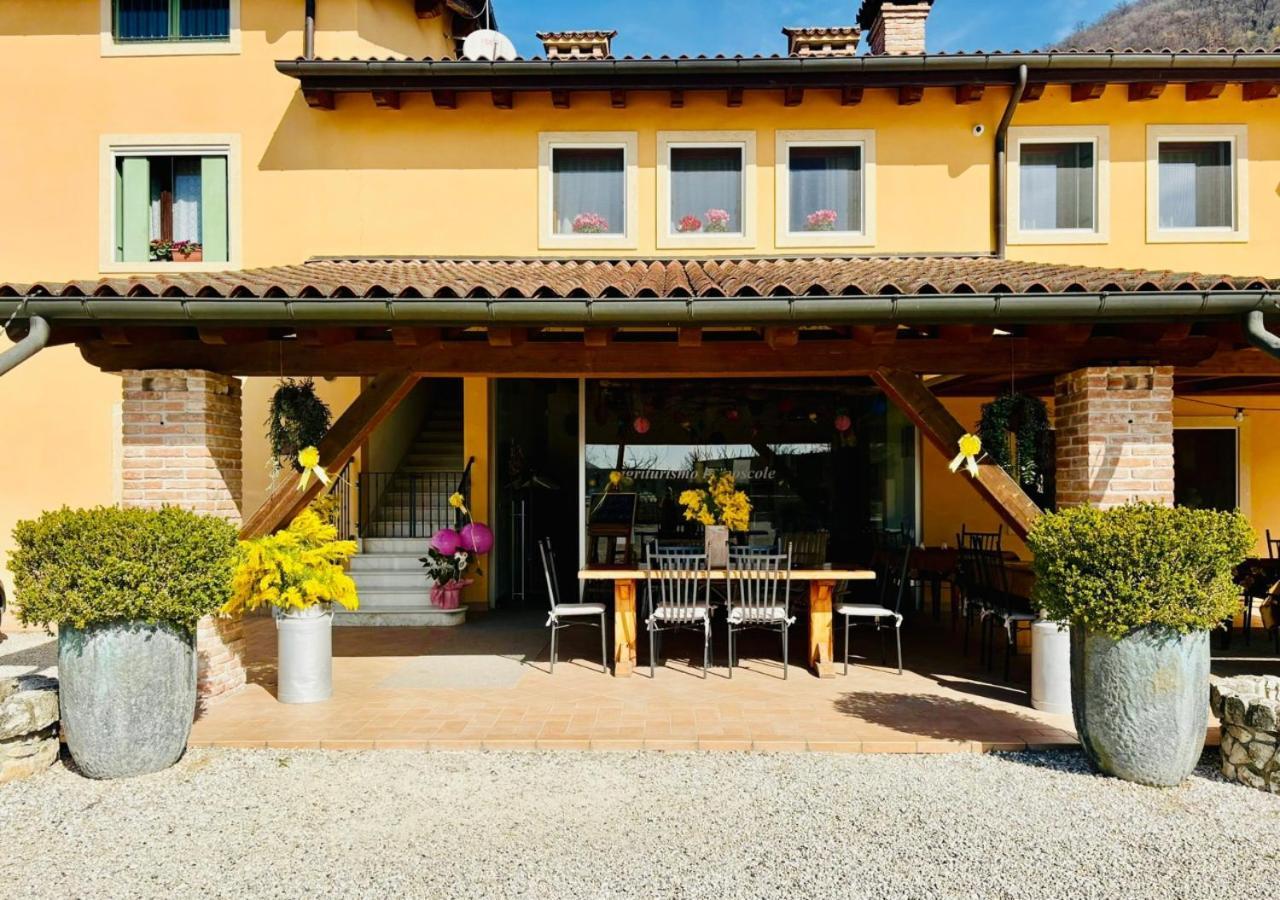 Agroturismo Agri-alloggio Le Poscole Al Canton Castelgomberto